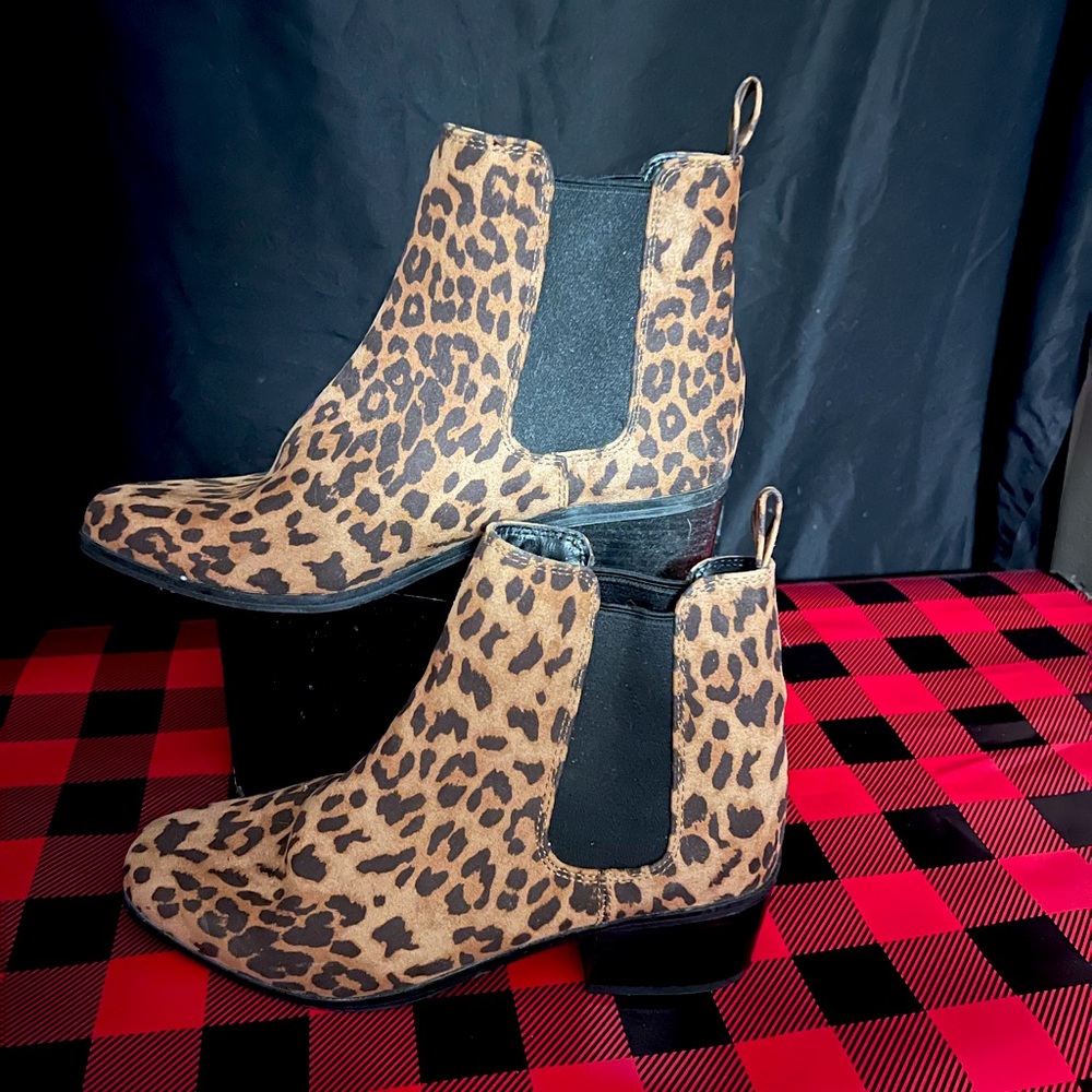 Cheetah slip on boots/booties sz 8